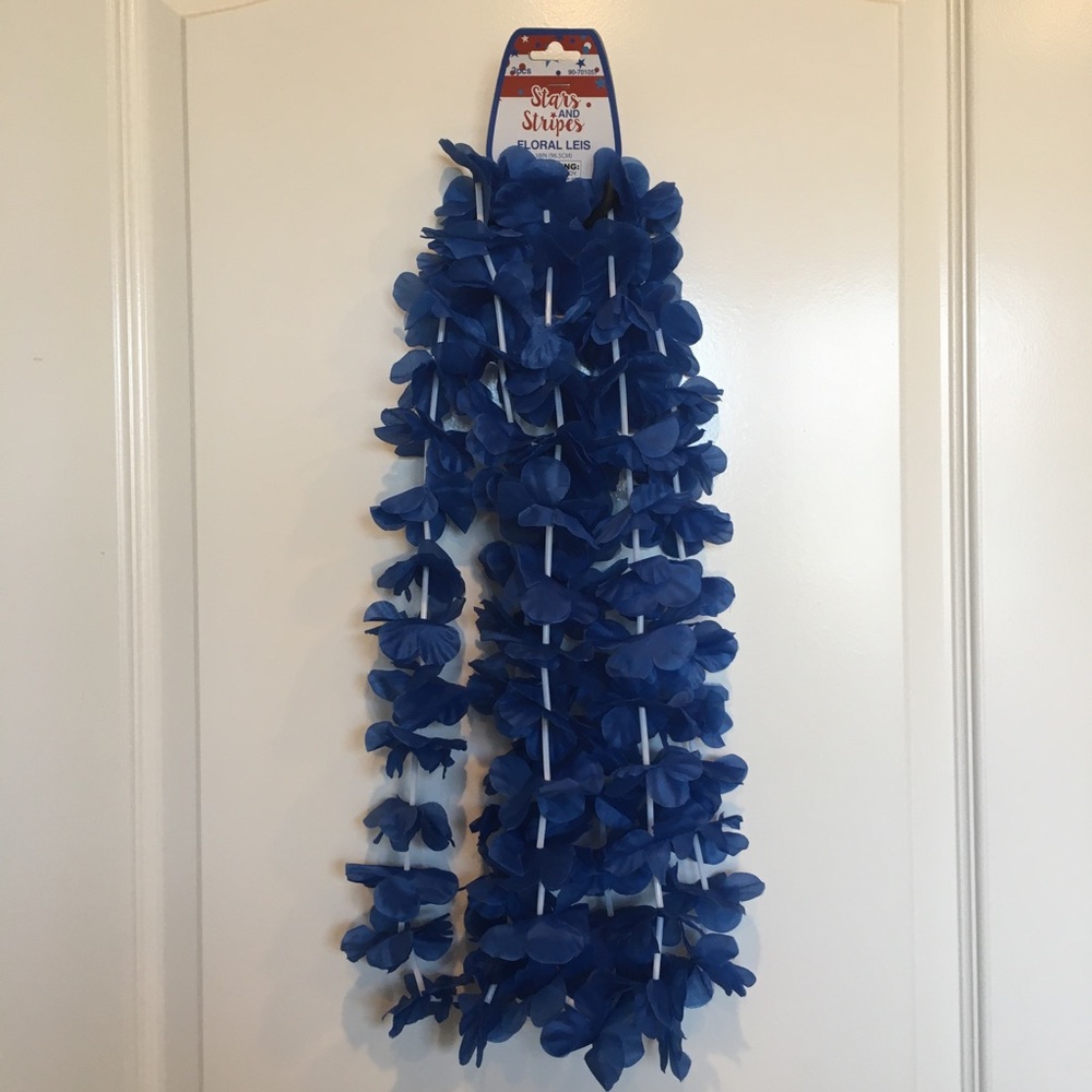 (3 Sets = 9 Leis) Blue Floral Leis